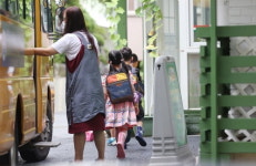 "엄마가 감기약 먹고 왔다고 말하지 말래요"…난감한 어린이집 [오세성의 아빠놀자]