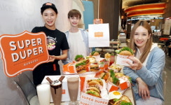 [포토] 샌프란시스코 대표 수제버거 슈퍼두퍼 강남점 오픈