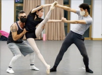 발레로 만나는 쇼팽·바흐·베토벤의 3色 매력