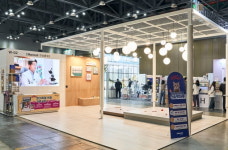 한솔홈데코, 국내 최대 펫 박람회서 반려동물 전용 바닥재 전시