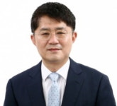 롸버트치킨, 제너시스BBQ 대표 출신 백영호 CBDO 영입