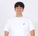 맨몸으로 불길 속 뛰어들었다…70대 노인 구한 30대 청년