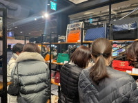 차라리 아울렛 가지…그 돈 내고 중고명품은 안 사요 [현장+]