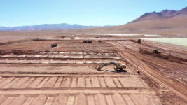 불모의 땅서 캐낸 기적…여의도 30배 면적에 묻힌 하얀 석유 [르포]