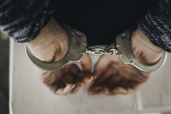 40대男 모텔로 유인해 폭행·금품 갈취한 10대들
