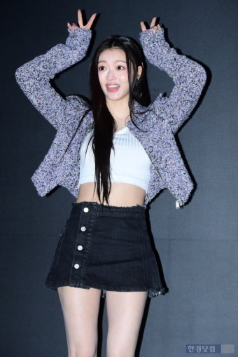 [포토] 오마이걸 유아, '깜찍하게 브이~'