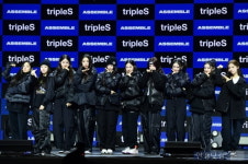 [포토] 트리플에스, 블랙으로 멋지게~