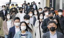 1억이 벌써 5억 됐다…돈 복사기 뭐길래 직장인들 환호 [김익환의 컴퍼니워치]