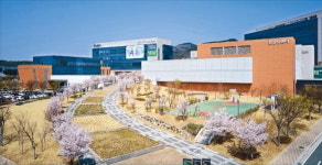 신약·의료기기 국산화의 동반자로 부상한 케이메디허브