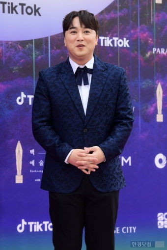 [포토] 황제성, '멋지게 슈트 입고' (백상예술대상)