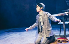 [뮤지컬 리뷰] 행복한 왕자, 아낌없이 주는 왕자가 안쓰럽다면…당신도 어른이 된 겁니다