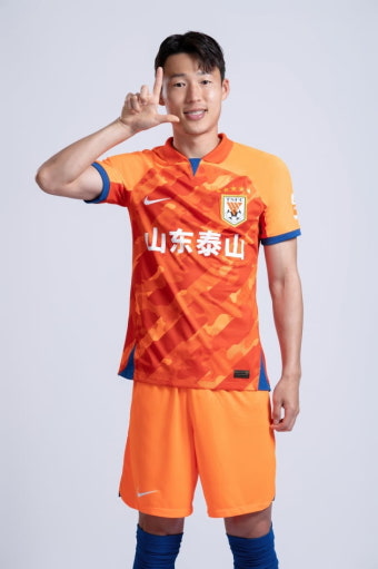 축구 국대 손준호, 닷새째 中 공안 구금…