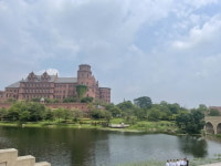 이 회사 3년 다니면 아파트 거저 삽니다…파격 대우