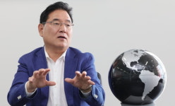 코웰패션, 대형 유통사 손잡고 유니클로 뛰어넘을 것