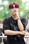[포토] AB6IX 박우진, 브이도 멋지게~