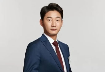 1km 질주 '음주 뺑소니범' 검거 도운 이천수, 감사장 받았다