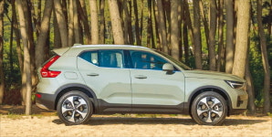 XC40 세이지 그린 25대 한정판매…5330만원 파격적 가격