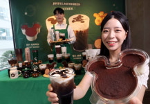 [포토] 스타벅스, 디즈니 콜라보레이션 상품 출시