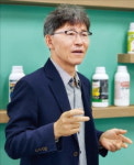 미생물 농약으로 중국 이어 남미 시장 뚫었죠