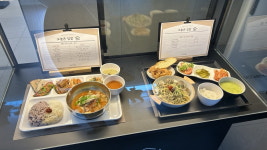 1주일에 회만 세 번 먹은 적도…공무원 단골 메뉴 된 수산물 [관가 포커스]