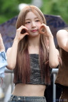 [포토] 로켓펀치 연희, 잘록한 개미허리 뽐내며