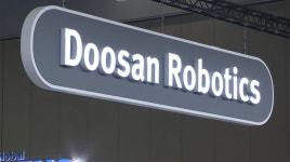 자금 블랙홀 된 두산로보틱스…주변자금 하루새 12조 감소