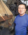 세 배 비싸도 찾는 K호미…56년간 쇠 두드린 보람 느껴