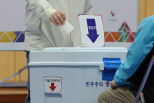 [포토] 강서구청장 보궐선거 투표소 현장