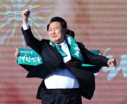 윤석열 대통령 수험생 여러분 파이팅!
