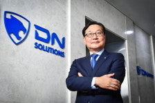 DN솔루션즈, 임원인사 단행…김원종 사장 단독 체제 전환