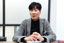 애플 하남 텀블러도 걸었다…당첨식 쇼핑몰 산타의연못