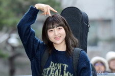 [포토] 경서, 깨물어주고 싶은 깜찍 미소