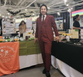 200만원 들고 창업한 청년…역삼동 16층 건물주 됐다 [권용훈의 직업 불만족(族)]