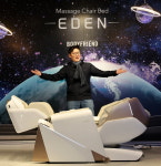 로봇은 도구일 뿐 …로봇 박사가 안마의자 모델로 나선 이유 [이미경의 옹기중기]