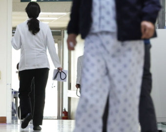 '빅5'의대 중 3곳 사직 결의…의대교수 집단사직 현실화하나