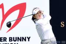 [포토] 노승희, 리더보드 상단을 향해 힘찬 출발