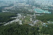 구룡마을 평가액 2년새 5000억 쑥…보상비 평균 44억