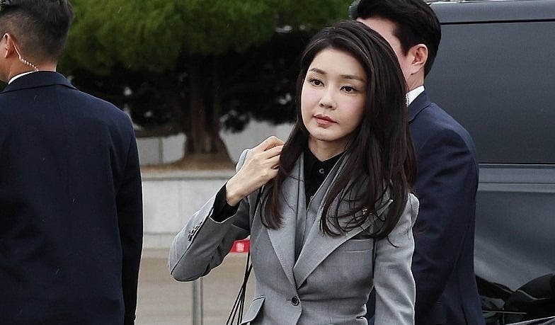 김건희 여사 주가조작 의혹, 특검팀 김범수 아나운서와 권오수 전 도이치모터스 회장 조사 중