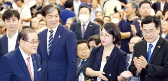 광복회·야당 불참…'반쪽짜리'로 열린 경축식
