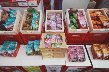 중국인들 100개씩 쓸어담더라…광장시장서 무슨 일이 [현장+]