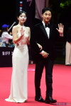 유리·다현·진영·찬희·김민주…아이돌 꼬리표 떼고 레드카펫 데뷔 [BIFF]