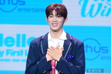 [포토] 더윈드 최한빈, 환한 미소~