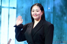 문근영, 뮤지컬 배우 정평과 극비 결혼…새로운 프로필 사진 공개