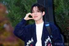 [포토] 범진, 멋진 미소로 볼하트~