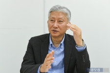 집값 오른다는데 사실인가요?…트럼프 시대, 부동산 전망은 [이송렬의 우주인]
