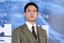 [포토] 조우진, 안경 쓰고 멋지게~