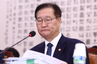 [속보] 野발의 법무장관 탄핵안, 국회 본회의 통과…박성재 직무정지
