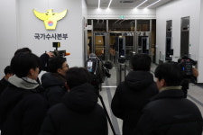 검찰, 경찰 특별수사단장 압수수색…