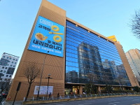 연초 5일간 매출 43% 늘린 이마트…반값 할인 수익성엔 도움될까