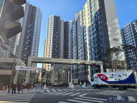 서울 신축 아파트 전세가 5억대? 우르르…집주인들 울상 [현장+]